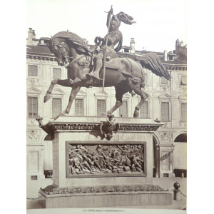  Fotografia di Torino - Emanuele Filiberto del Marocchetti. Torino, 1875-1880 circa.