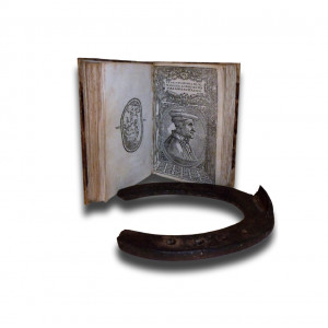 Petrarca, Francesco. Il Petrarca con le osservationi di Messer Francesco Alunno.  Venezia, Francesco Marcolini da Forlì, 1539.