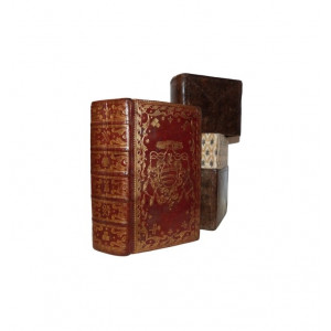 Uffizio della Settimana Santa. Roma, Per Gioacchino Salvioni Stampatore Vaticano, 1768.